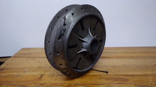Suzuki 500 mozzo ruota - t,